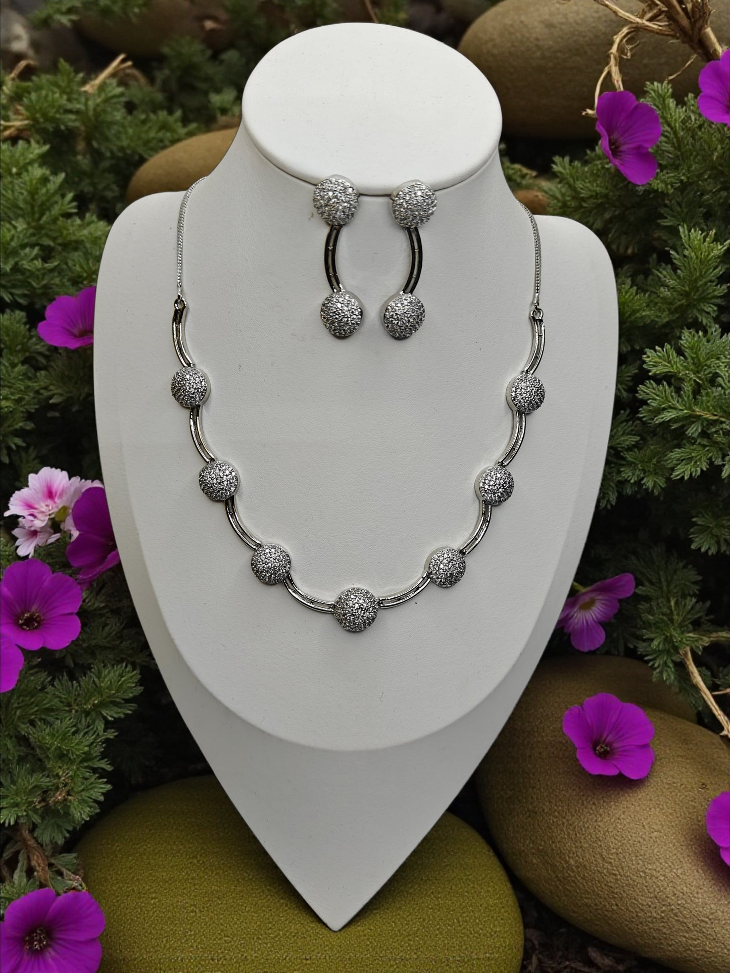Blossom Necklace - White
