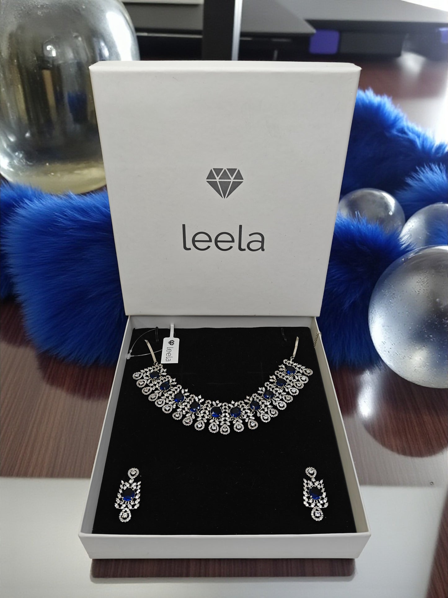 Daisy Necklace - Blue