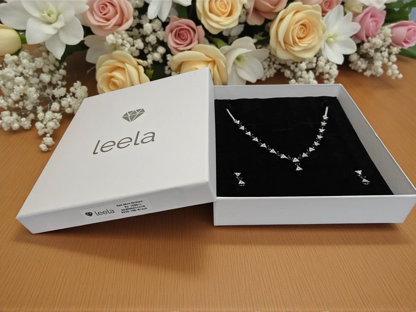 Dark Allure Necklace