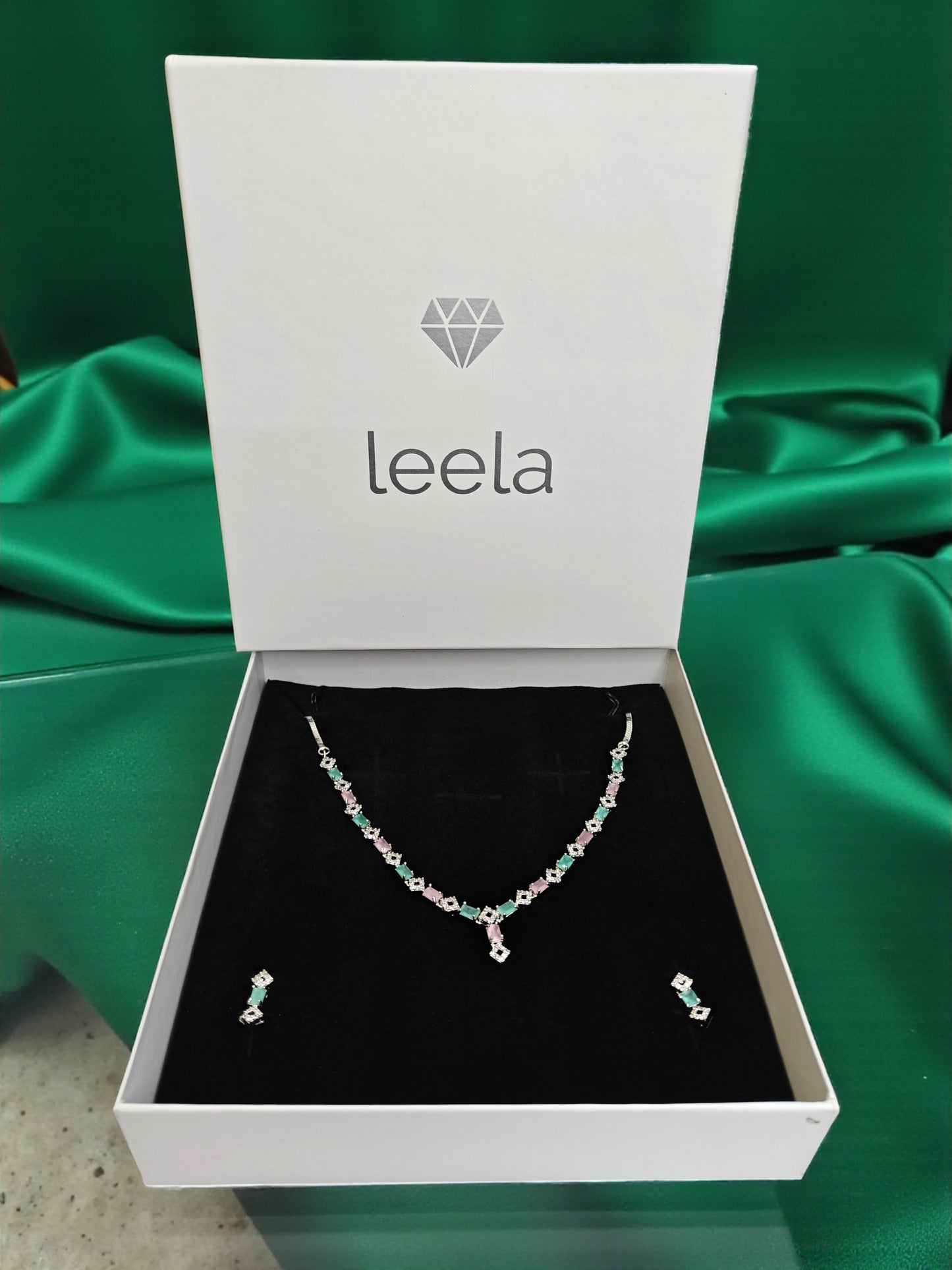 Mint Blossom Prism Necklace