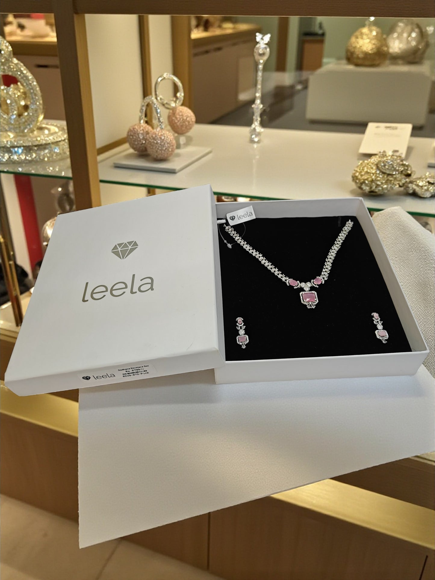 Sadhana Necklace Set - Pink