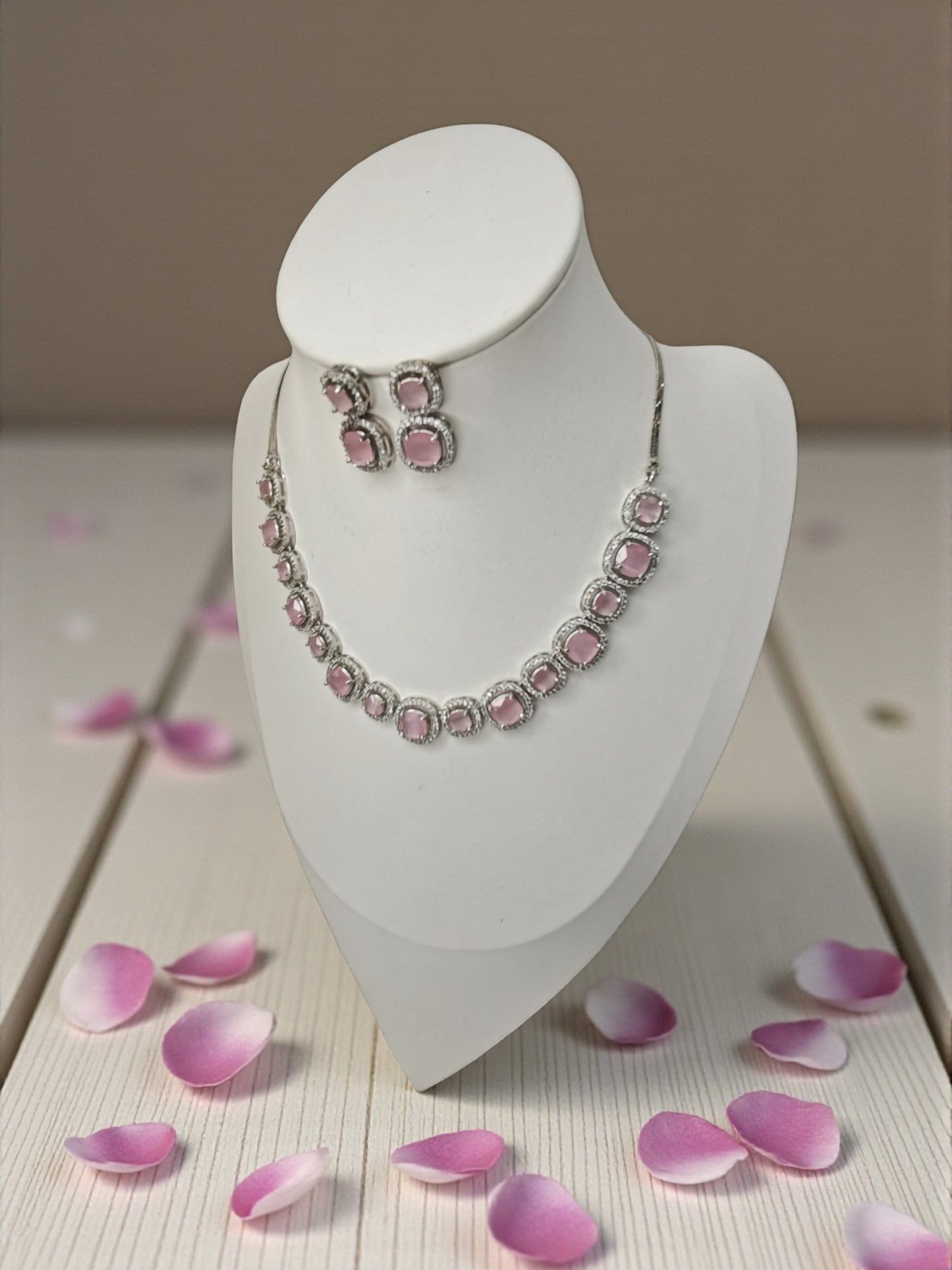 Sophia Necklace - Pink