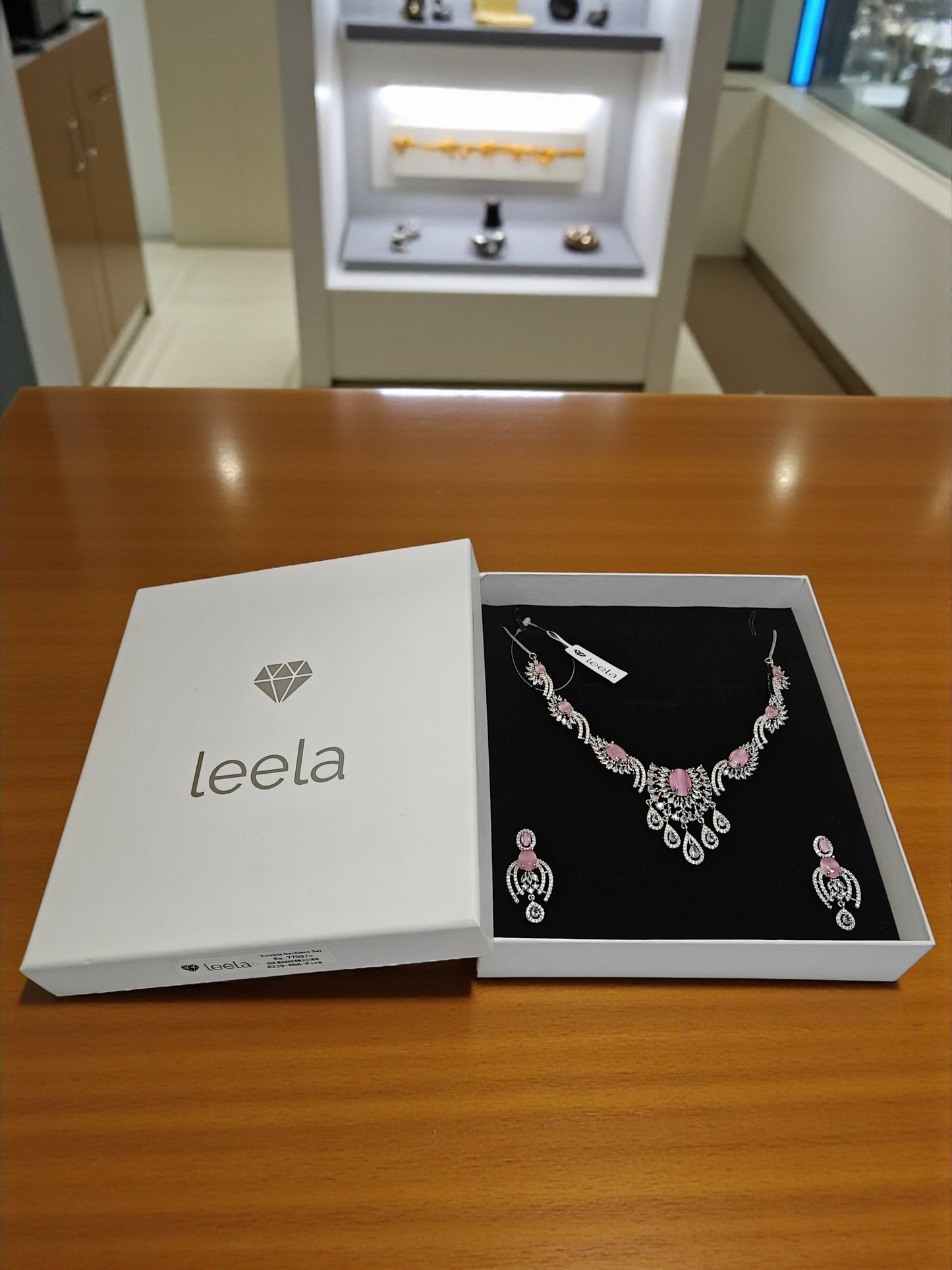 Twinkle Necklace - Pink