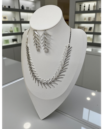 Alice Necklace - White