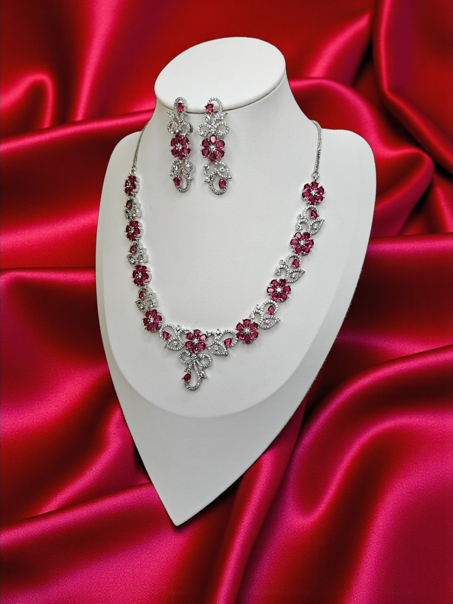 Amelia Necklace Set - Ruby