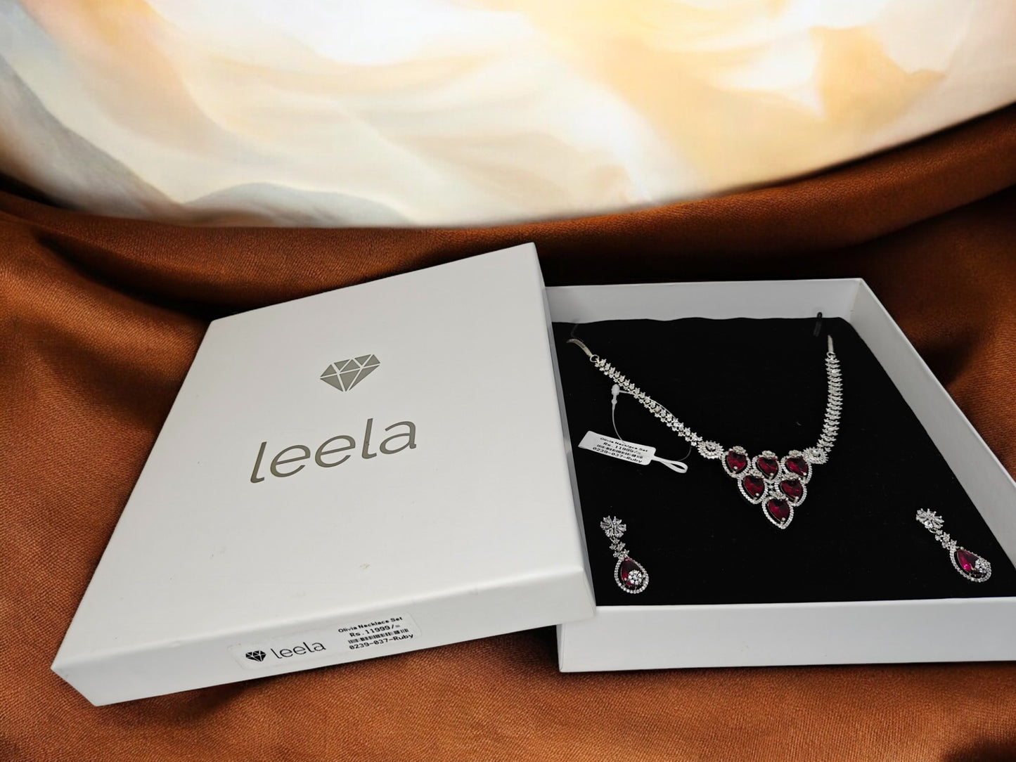 Olivia Necklace Set – Ruby Radiance