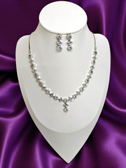 Starlit Halo Necklace - Silver