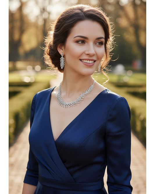 Alice Necklace - White